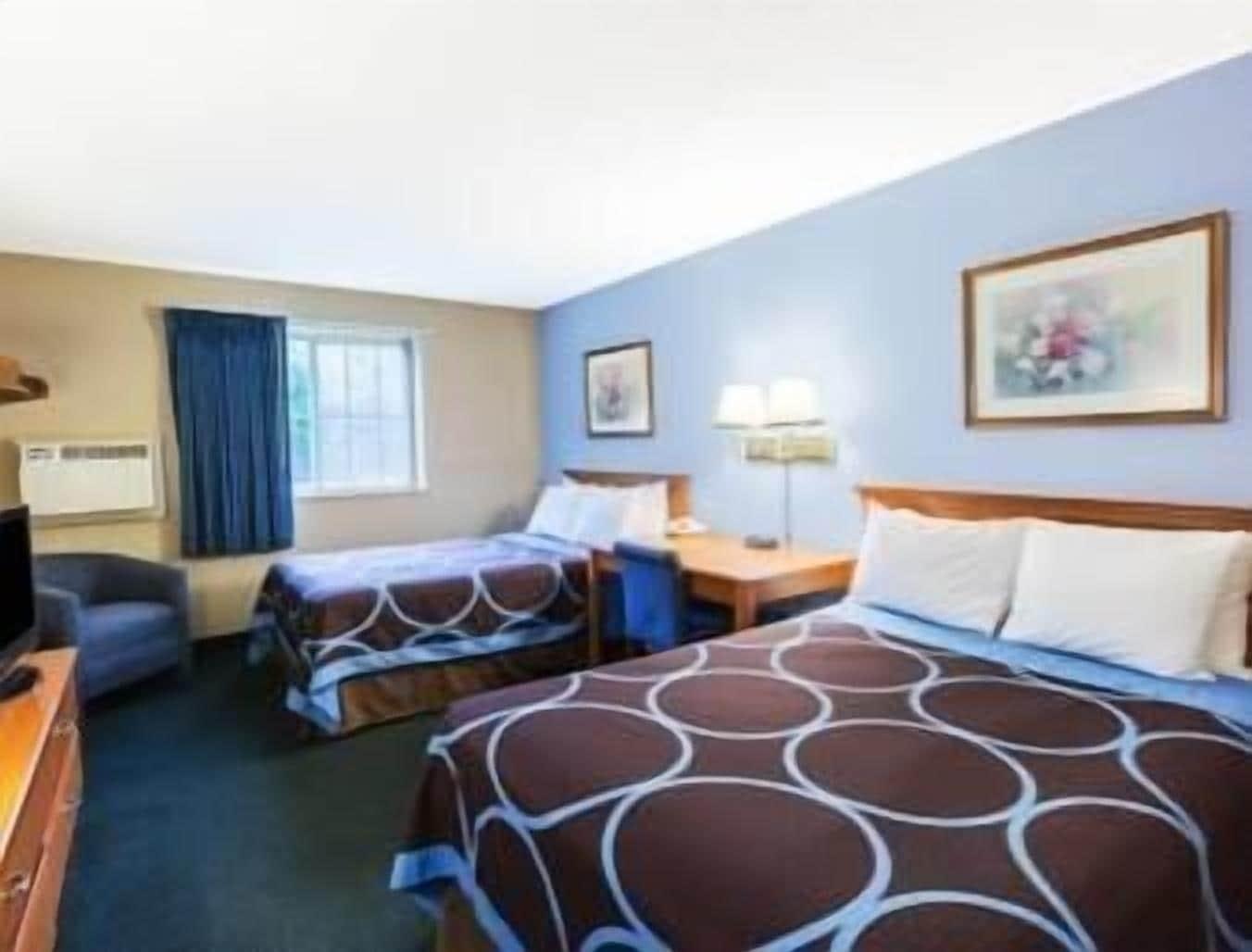 Super 8 By Wyndham East Stroudsburg - Poconos Hotel Екстериор снимка
